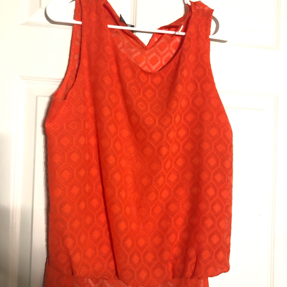 New w/ tags! Orange flow tank